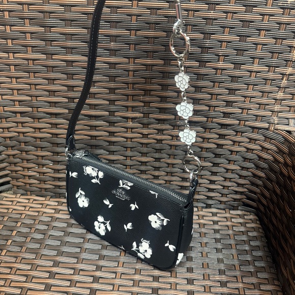 Coach Nolita 19 With Floral Print cp476 with flower chain - Picture 3 of 11